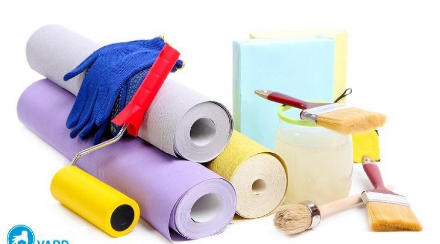 Comment s'appelle une brosse à papier peint ?  Comment utiliser un rouleau à papier peint pour les coutures ?  Murs lisses et angles réguliers