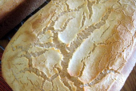 Defecte de pâine: fotografii, cauze, probleme în timpul coacerii și modalități de a le elimina