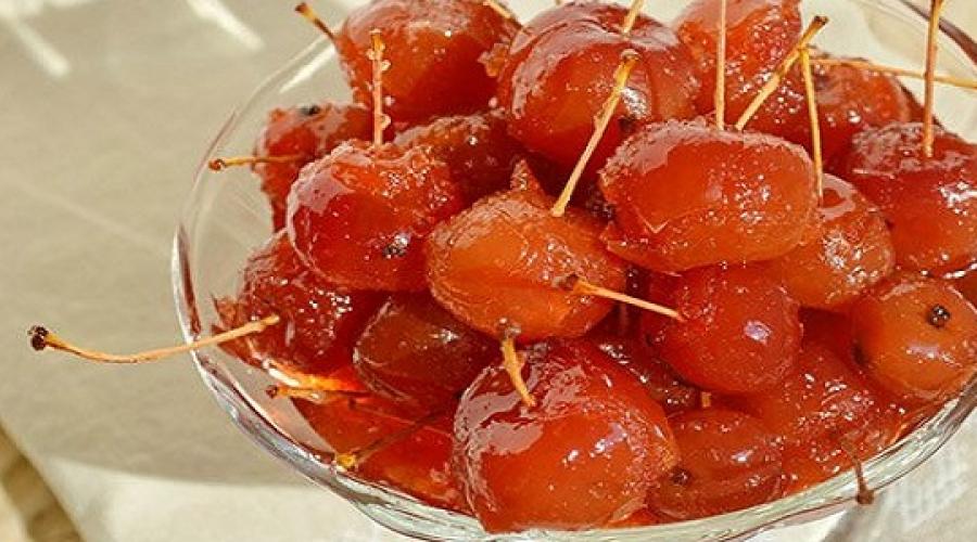 Transparente Marmelade aus Ranetki (ganz und in Scheiben): Möglichkeiten, eine Delikatesse „wie eine Träne“ zuzubereiten.  Wie man Ranetka-Marmelade für den Winter kocht