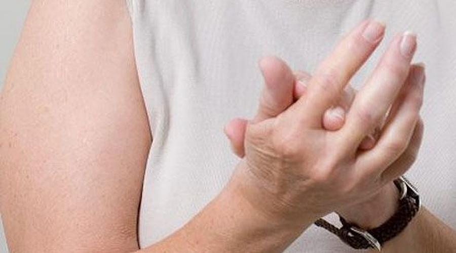 De ce mâncărime degetul arătător?  Cauzele mâncărimii pe mâini.