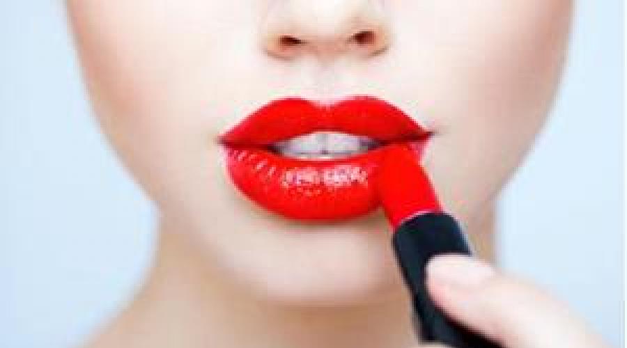 Warum träumen Sie von rotem Lippenstift auf Ihren Lippen?  Warum träumen Sie von rotem und rosa Lippenstift?