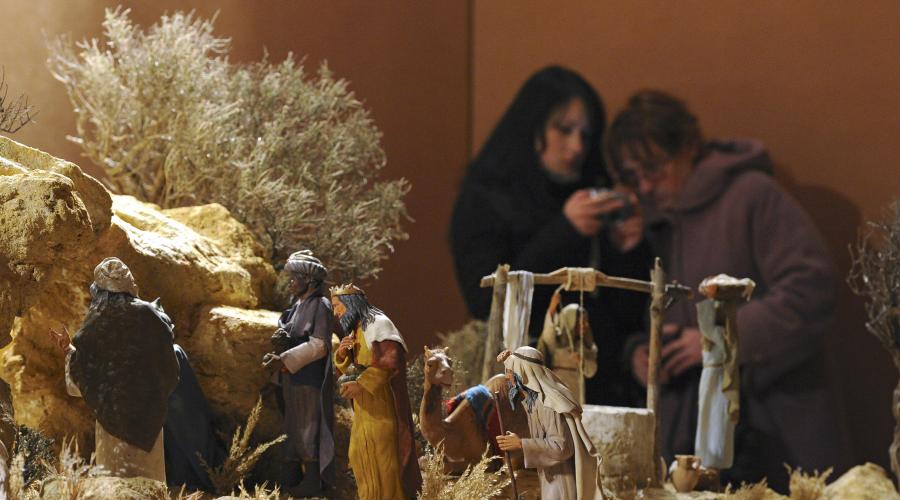 Die Geburt Christi: Geschichte, welches Datum, Gottesdienst, Traditionen.  Traditionen, die Geburt Christi zu feiern
