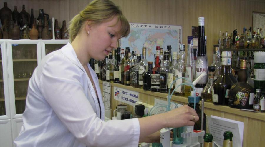 Evaluarea șampaniei rusești sau cum să alegi o băutură de calitate.  Cum să alegi șampanie ieftină
