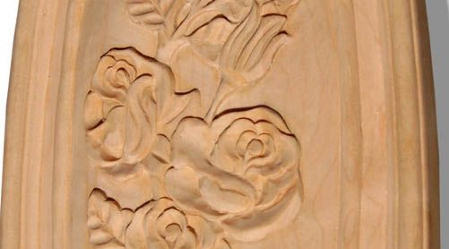 Holzschnitzunterricht für Anfänger.  Eine Platte aus Eichenholz ausschneiden – Lektion zum Holzschnitzen