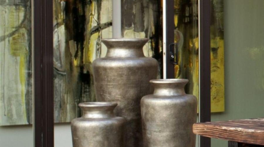 Напольные вазы — отличное решение в современном интерьере (60 фото). Напольные вазы — важный элемент декора в дизайне современного интерьера (77 фото) Размер и свойства вазы