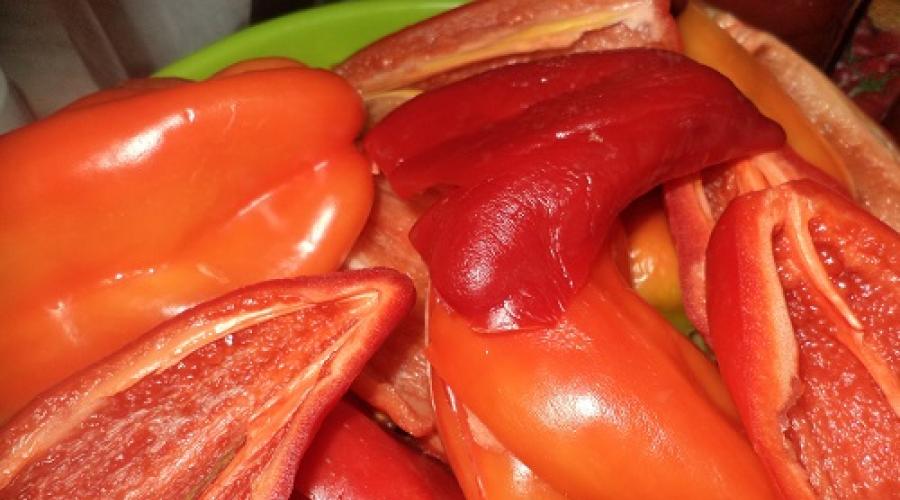 Gewürz für den Winter aus Gemüse ohne Kochen.  Frisches Adjika aus Tomaten ohne Kochen