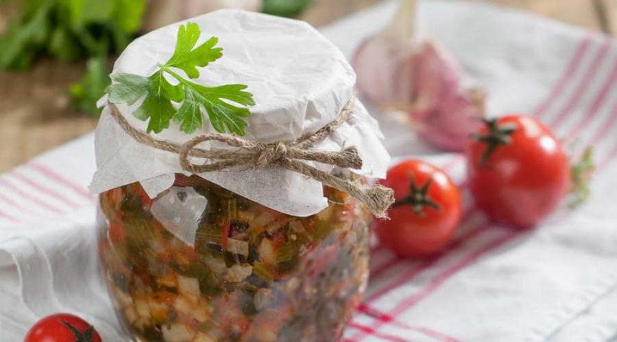 Welche Gerichte werden aus Zucchini für den Winter zubereitet?  Zucchini-Zubereitungen für den Winter: hausgemachte Rezepte